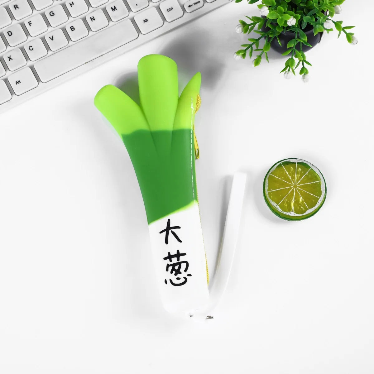 Cute Pencil Case Kawaii Fruit Candy Color Silicone Coin Purse Jelly Coin Purse Key Wallet Earphone Organizer Storage Box Pocket