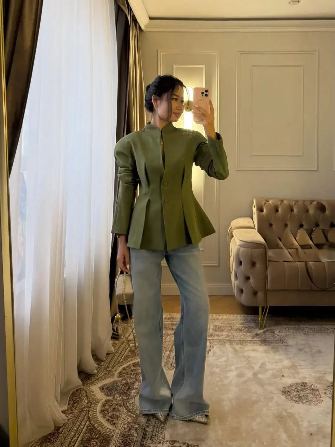 Elegant Waist Cinching Short Pleated Jackets Women Chic Stand Collar Double Buttons A-line Coat 2026 Spring Lady Commute Jacket