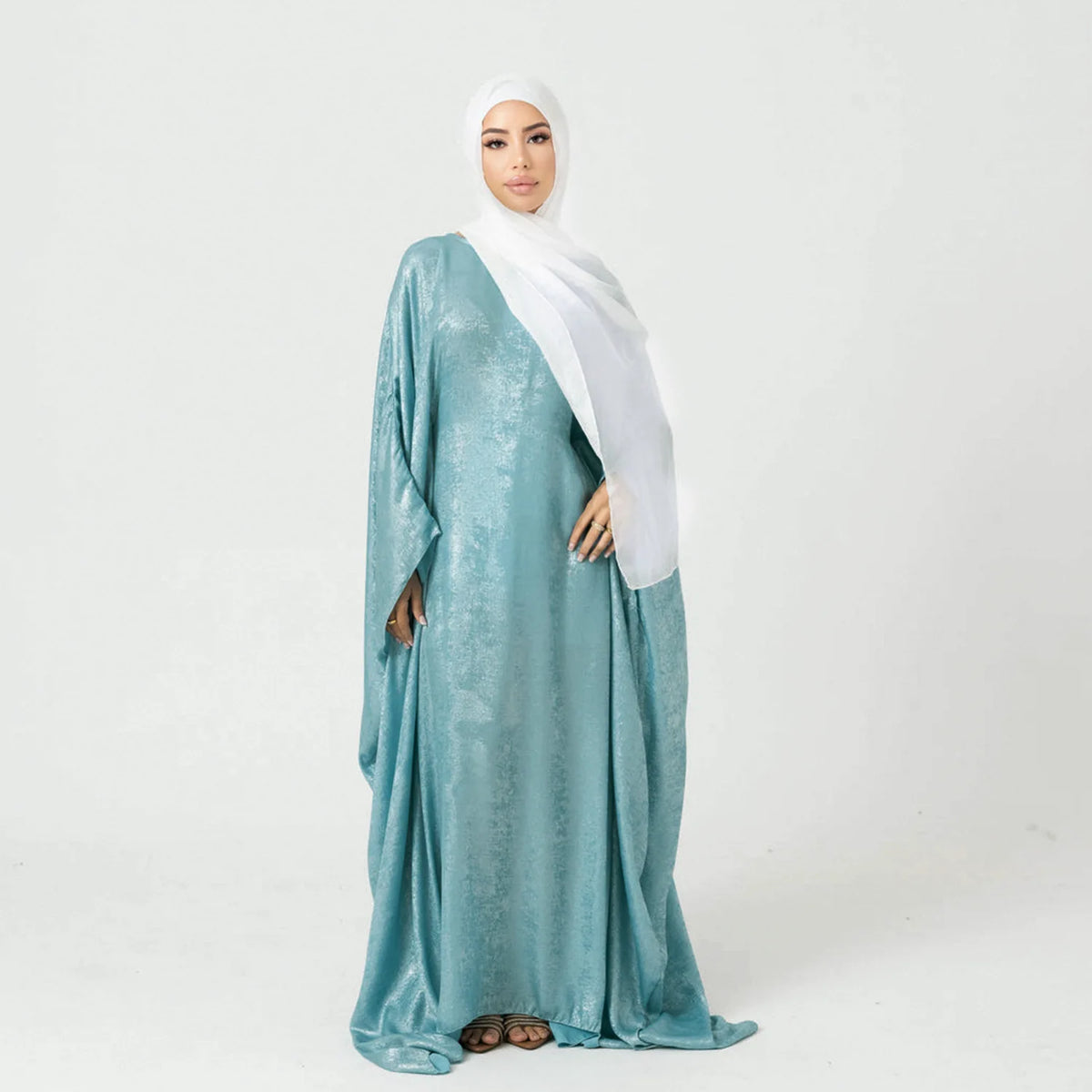 Stylish Butterfly Kaftan Women's Dresses Elegant Shiny Polyester Caftan Abaya Batwing Style Islamic Clothing Abaya Loose Robes