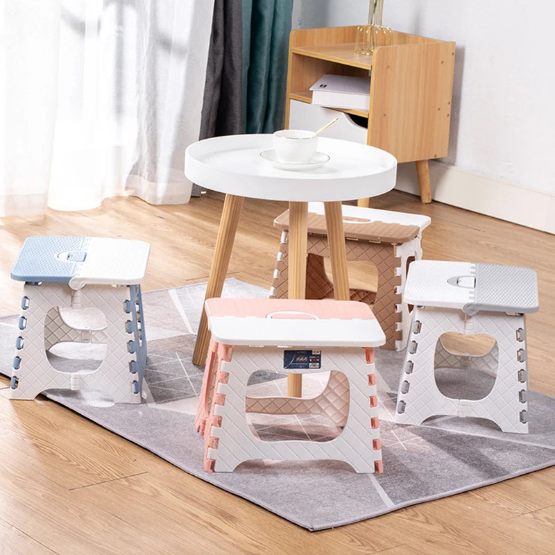 The home low stool, daily shoe-changing stool, outdoor small stool, fishing folding table, and convenient storage