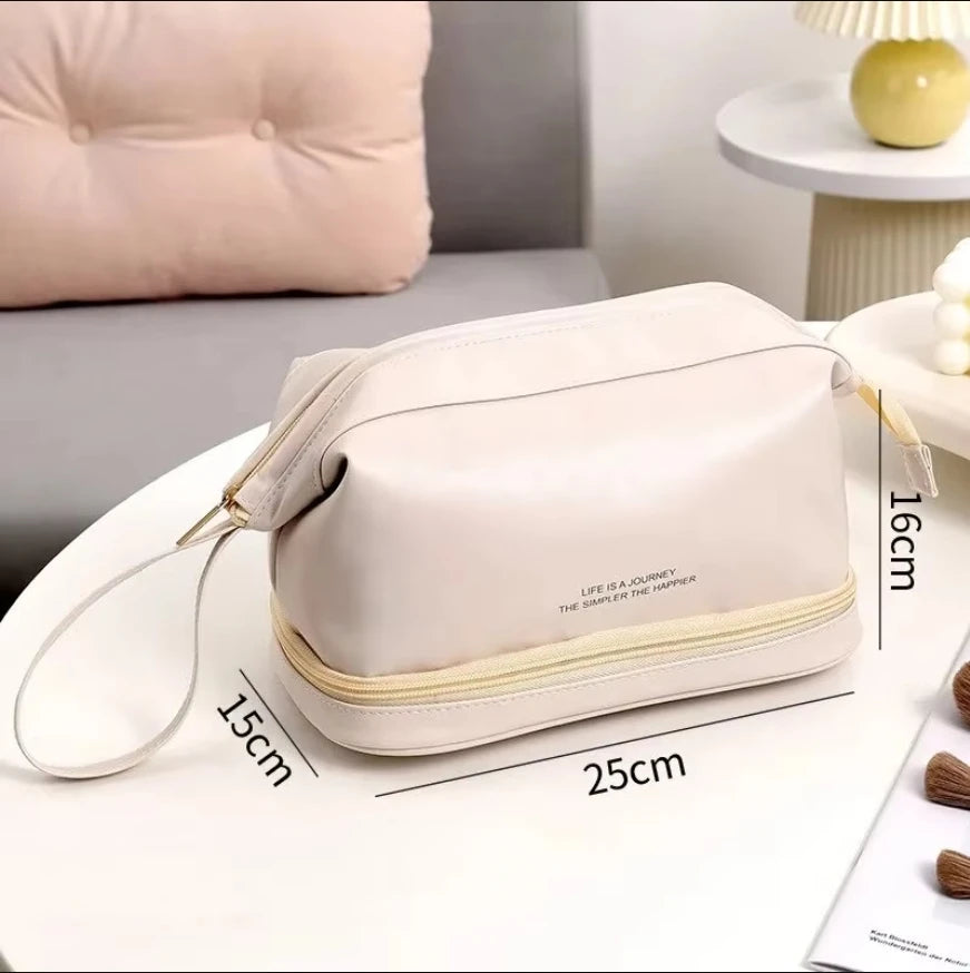 PU Fashion and Convenient Makeup Bag, Travel Storage Bag, Large Capacity Toilet Bag, Hand Boosting Beauty Pillow Makeup Bag
